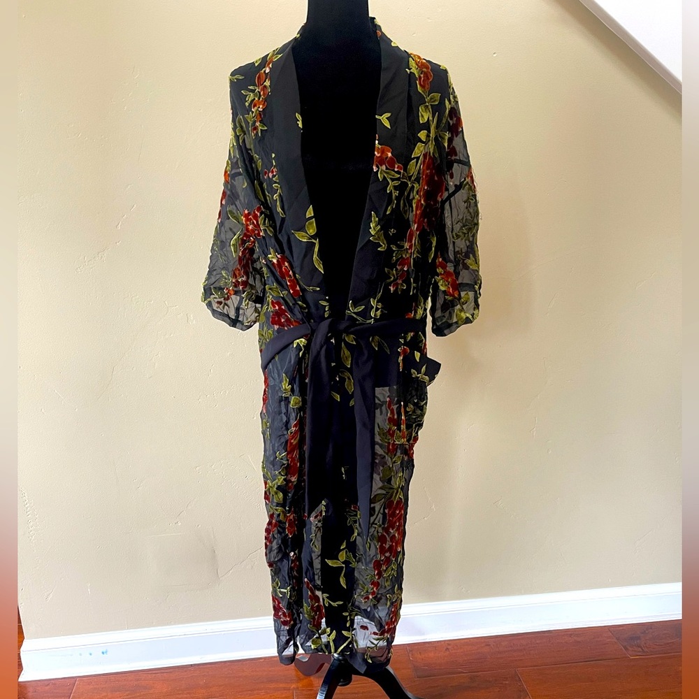 💞ZARA Robe - Picture 2 of 6